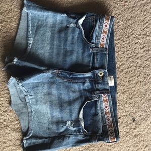 Cute jean shorts